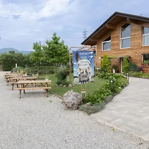 Sadira Alloggio per agriturismo Calusco d'Adda